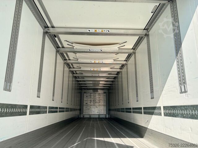 Reefer semitrailer SCHMITZ CARGOBULL SKO 24/L - 13.4 FP 45 Cool V7, Carrier 637h, Alc