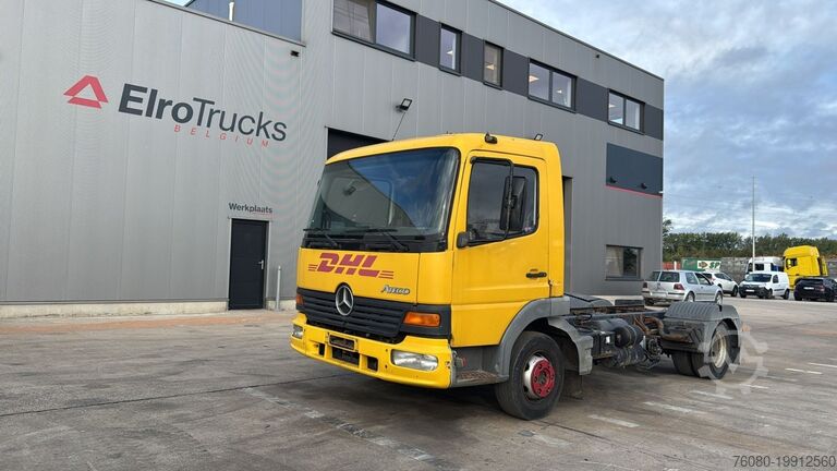 Chassis cab Mercedes-Benz Atego 815 (BOITE MANUELLE / MANUAL GEARBOX)
