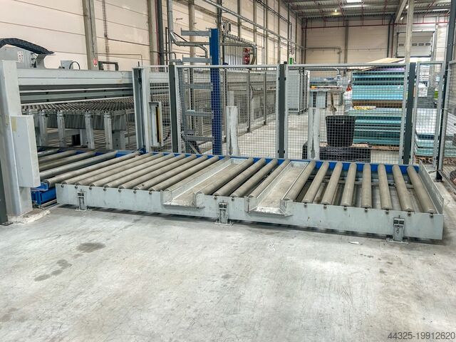 Plattensäge mit automatischer Beschickung HOLZMA HPL 510/43/22/P/X