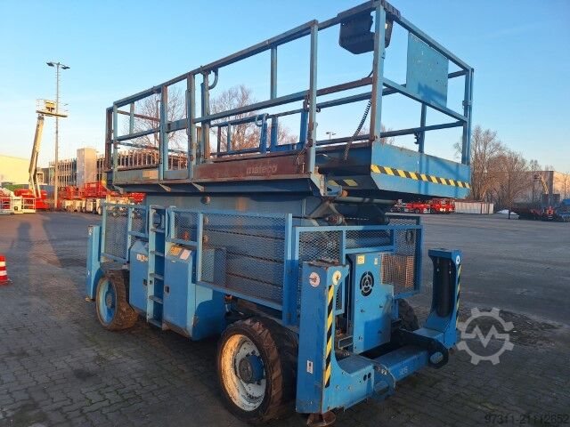 Scherenarbeitsbühne Genie GS-5390 RT