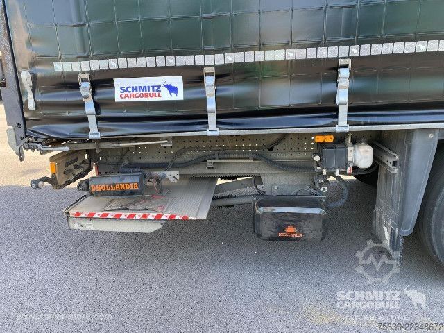 Auflieger mit Pritsche & Plane Schmitz Cargobull Semitrailer Curtainsider Mega Hayon