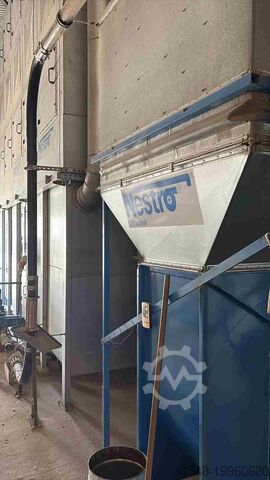 Stationary extraction system with briquette press Nestro 
