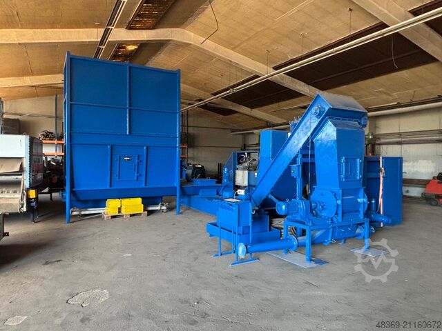 Entladesystem für Schubboden-LkW  