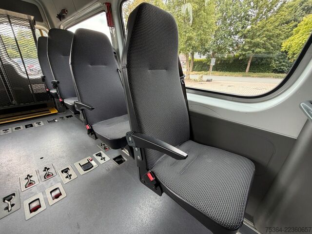 Kleinbus MERCEDES-BENZ Sprinter 314 BlueTEC 9SitzeRollstuhllift Störung