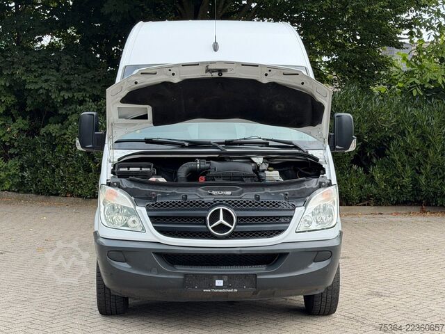 Kleinbus MERCEDES-BENZ Sprinter 314 BlueTEC 9SitzeRollstuhllift Störung