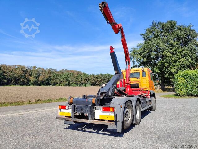 Hakenarmsystem MAN TGA 28.310 Container / Fassi F130