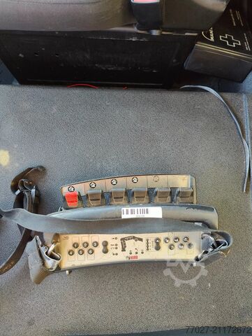 Ladepritsche MAN TGM 18.250 Open box + HIAB 166-3