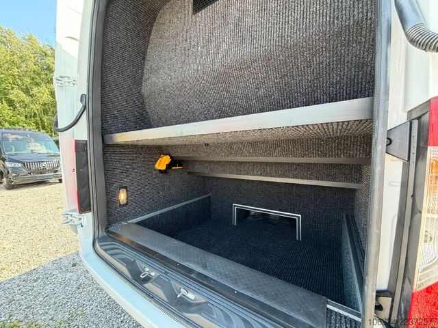 Bus MERCEDES-BENZ Sprinter 519