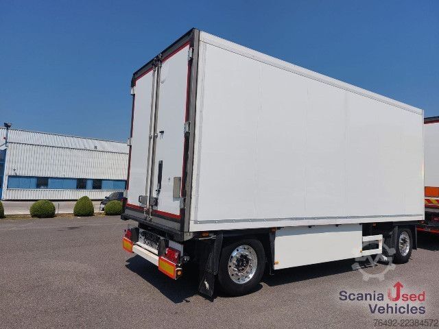 Reefer trailer Schmitz Cargobull SCB D2 Tiefkühlkoffer TK SLX 300