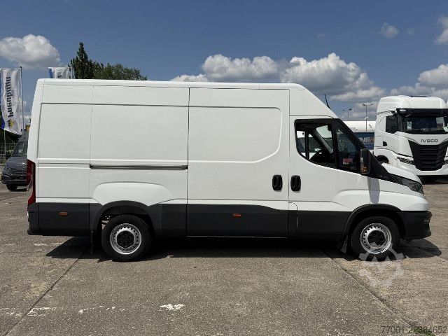 Panel van IVECO 35S16V Klima / DAB / PDC