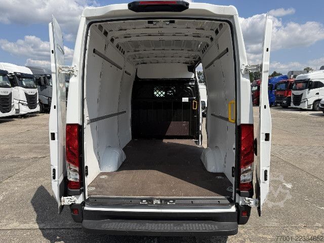 Panel van IVECO 35S16V Klima / DAB / PDC