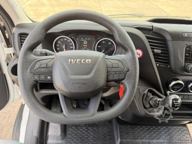 Panel van IVECO 35S16V Klima / DAB / PDC