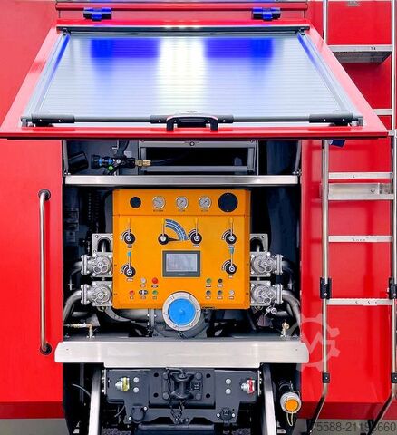 Feuerwehrfahrzeug Tanklöschfahrzeug TLF SCANIA SCANIA P450 XT Allrad TLF4000-St 5.000 l