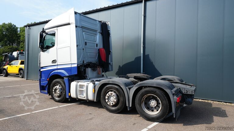 Hazardous substances Mercedes-Benz ACTROS 2742 ADR 6x2 tractor unit