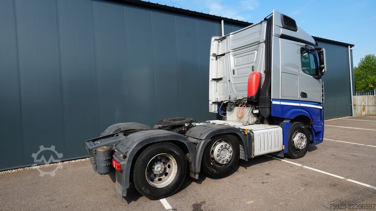 Hazardous substances Mercedes-Benz ACTROS 2742 ADR 6x2 tractor unit