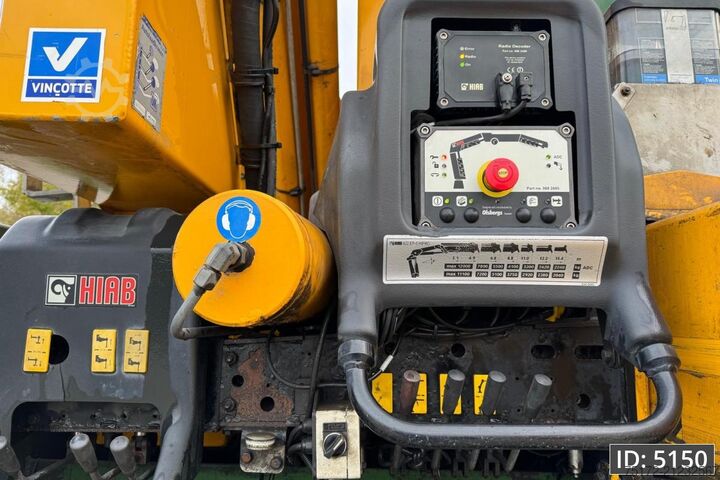 Kranwagen DAF CF 85.410 SC, Euro 5, 8x2 / Hiab 422 EP5 + Radi...