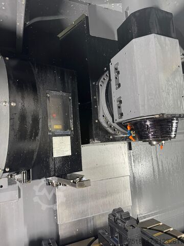 Vertikales Bearbeitungszentrum HURCO VMX 42 SRTi