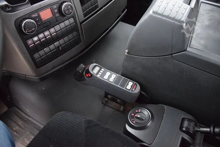 Hakenarmsystem MAN TGS 26.360