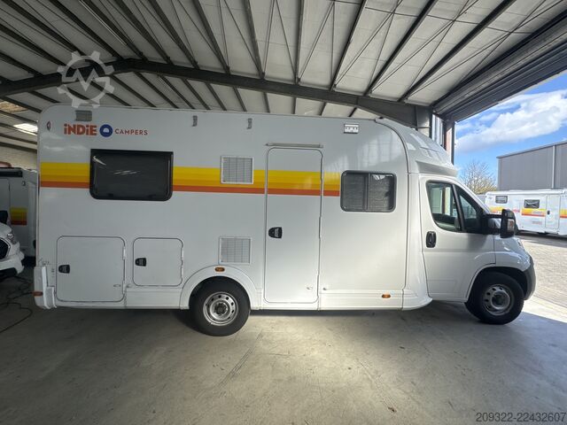 Teilintegriertes Wohnmobil 2024 Fiat Ducato Weinsberg Carasuite | Cambio automatico | 5 posti letto