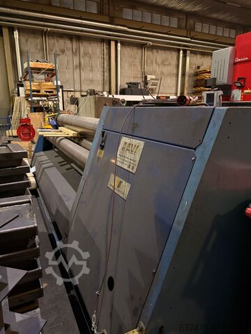 Walzblechmaschine DAVI MCB 3028