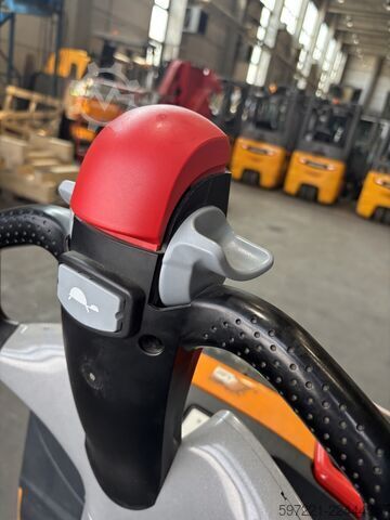 Electric Pallet Trucks Still EXU 18 Li-lon