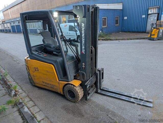 Elektro 3 Rad-Stapler Jungheinrich EFG 220 // GE 115-450DZ // Bauhöhe 2000 mm