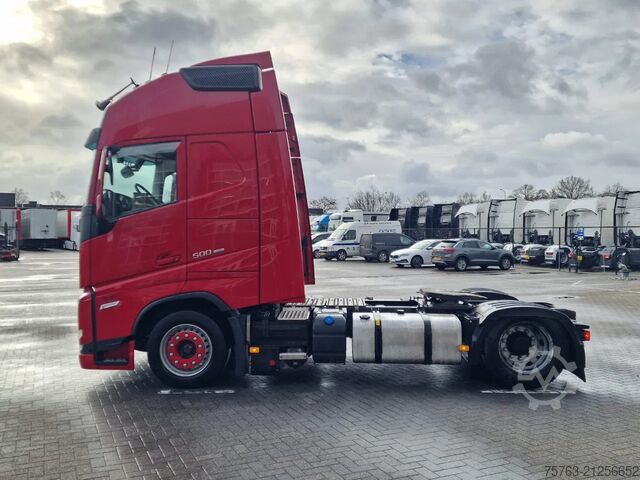 Volumen-SZM Volvo FH 13.500 Globetrotter XL - Low deck - I save -...