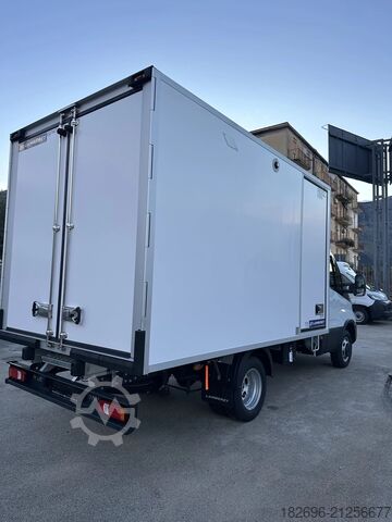Refrigerated van Iveco Daily 35c16