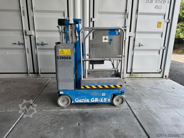 Selbstfahrende Arbeitsbühne Genie GR-15