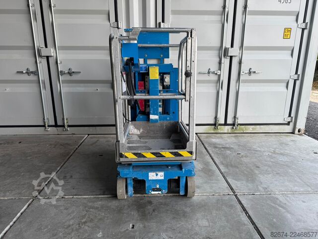 Selbstfahrende Arbeitsbühne Genie GR-15