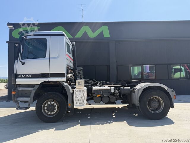 Standard SZM Mercedes-Benz Actros 2048 4x4 Retarder Kipphydraulik