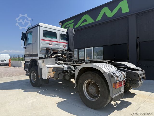 Standard SZM Mercedes-Benz Actros 2048 4x4 Retarder Kipphydraulik
