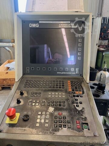 Vertical machining center Deckel Maho DMC 63 V