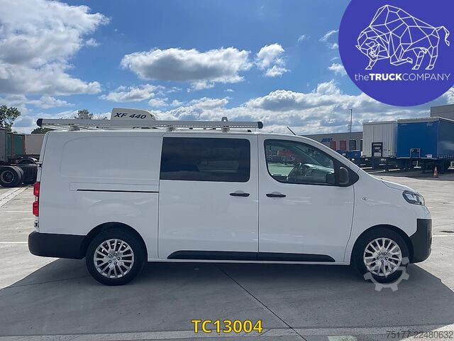 Panel van Opel Vivaro 2.0 CDTI DUBBELE CABINE - 6 ZITPLAATSEN
