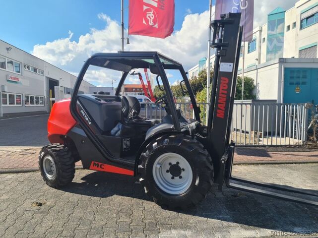 Geländestapler Manitou MC 18.4 Stage3B