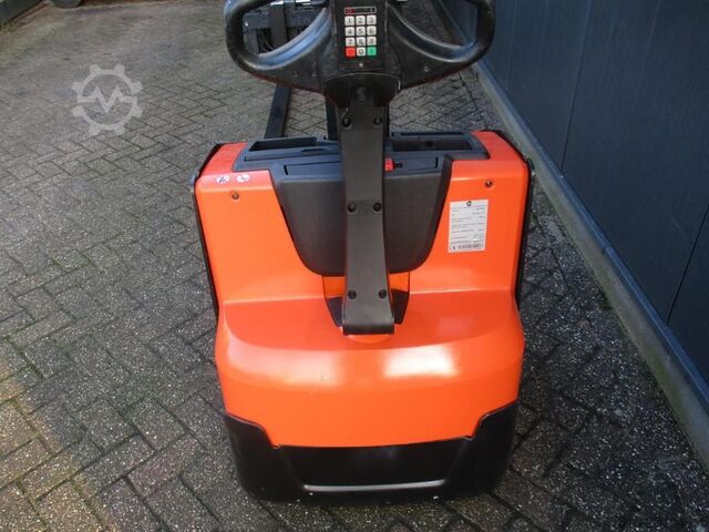 Pallet stacker TOYOTA SWE 080L