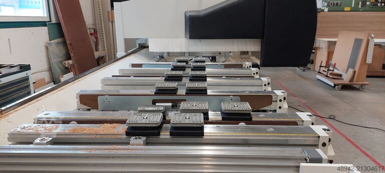 5-axis CNC machining center SCM Morbidelli X5 HD 31 (36)