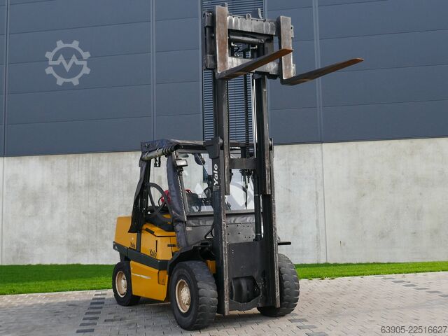 Gas forklift Yale GLP55MJ V2214