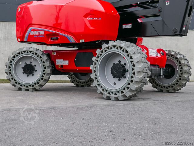 Articulated telescopic work platform Manitou 200 ATJE