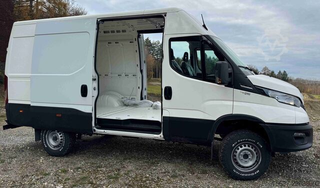 Panel van Iveco 100% Sperre 4x4 DAILY 50C18H A8 V-H2 AX