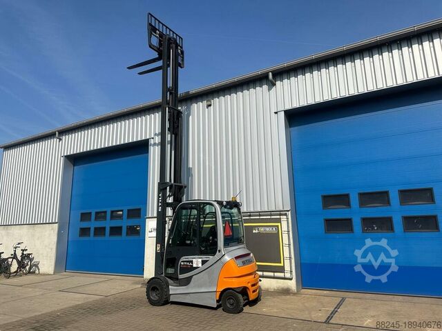 VS-22140 Elektro-Triplex-Gabelstapler Still RX60-35 Gabelspreizer STILL RX60-35