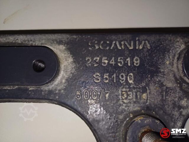 Chassis part Scania Occ bumperbeugel links Scania
