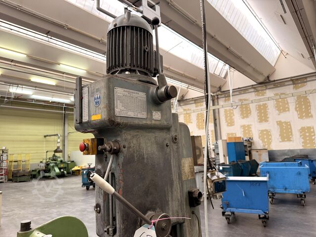 Upright drilling machine WEBO Box Column Drill