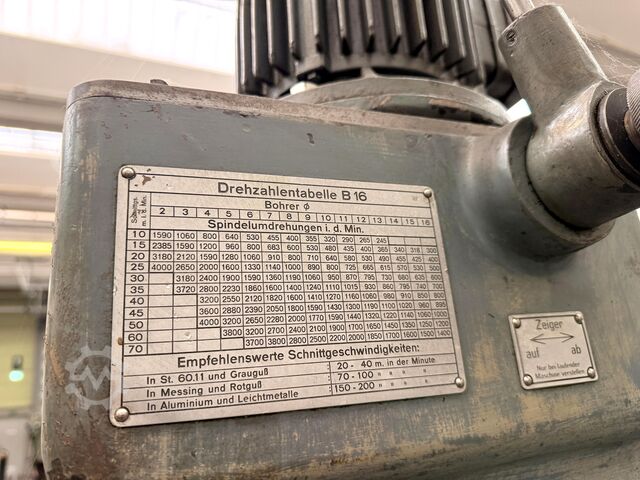 Upright drilling machine WEBO Box Column Drill
