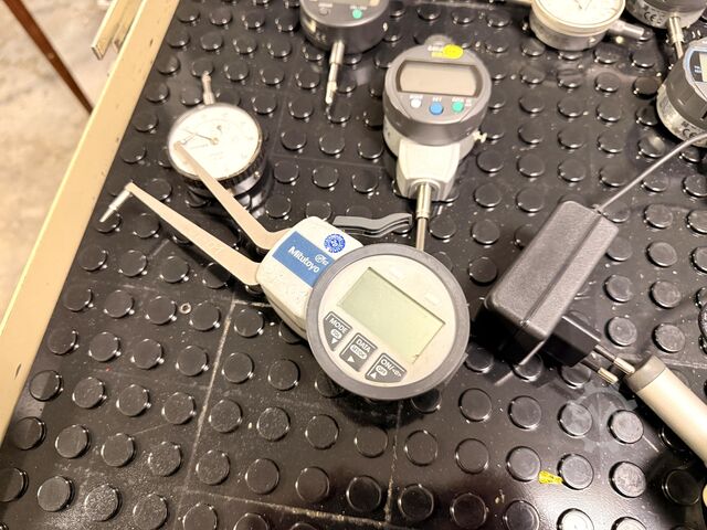 Lot of dial gauges Dial Gauges 