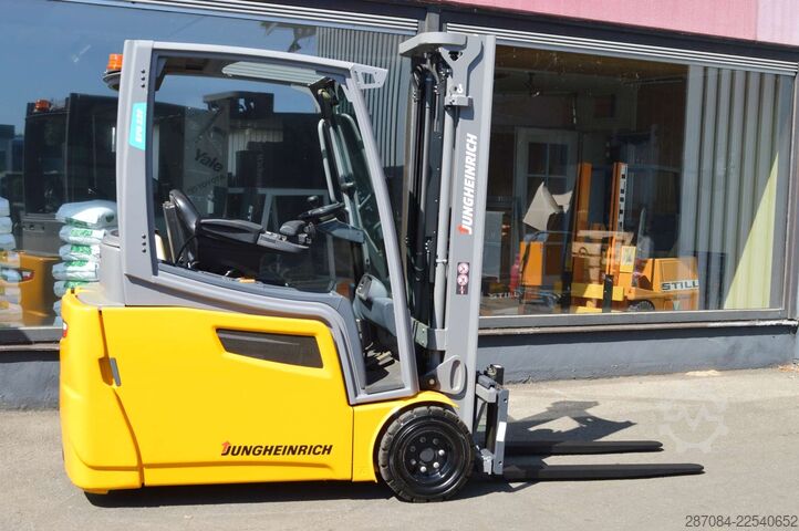 Gabelstapler Jungheinrich EFG 220 wie Neu EFG220 TOP ZUSTAND