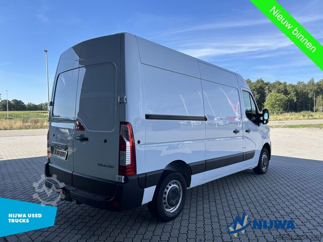 Hochdachkombi Renault Master T33 135 L2H2 Navigatie + Trekhaak