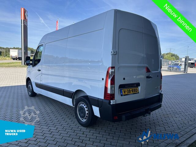 Hochdachkombi Renault Master T33 135 L2H2 Navigatie + Trekhaak