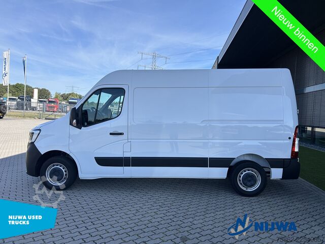 Hochdachkombi Renault Master T33 135 L2H2 Navigatie + Trekhaak