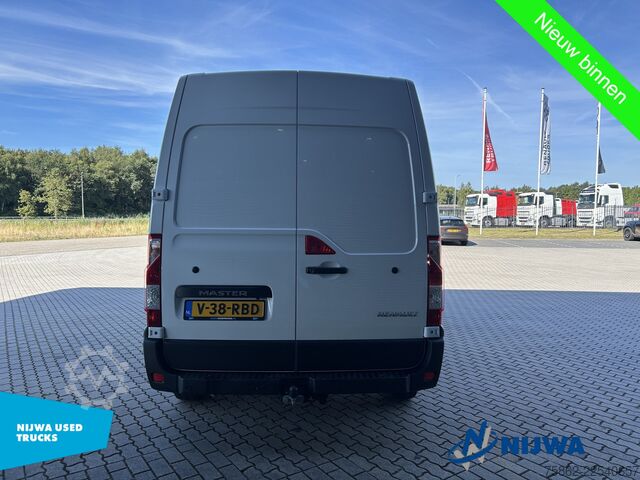 Hochdachkombi Renault Master T33 135 L2H2 Navigatie + Trekhaak